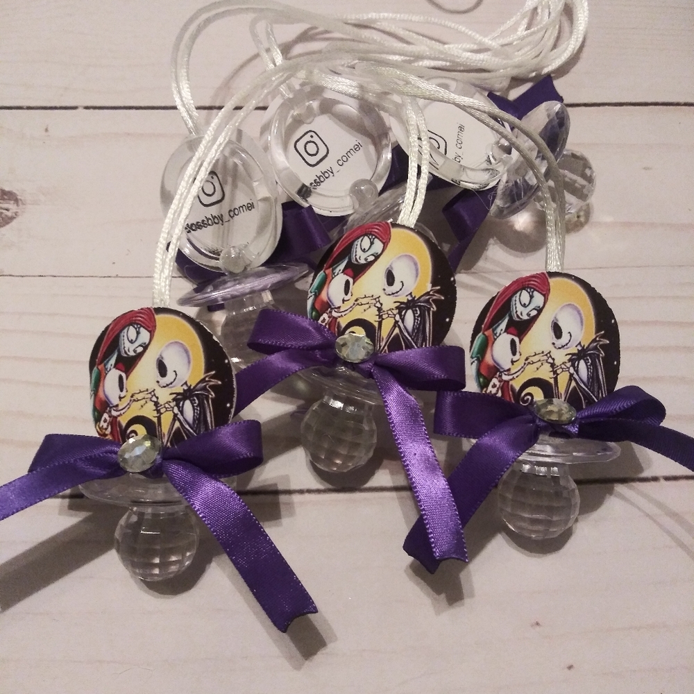 24 Nightmare Before Christmas Guest Necklace Favor